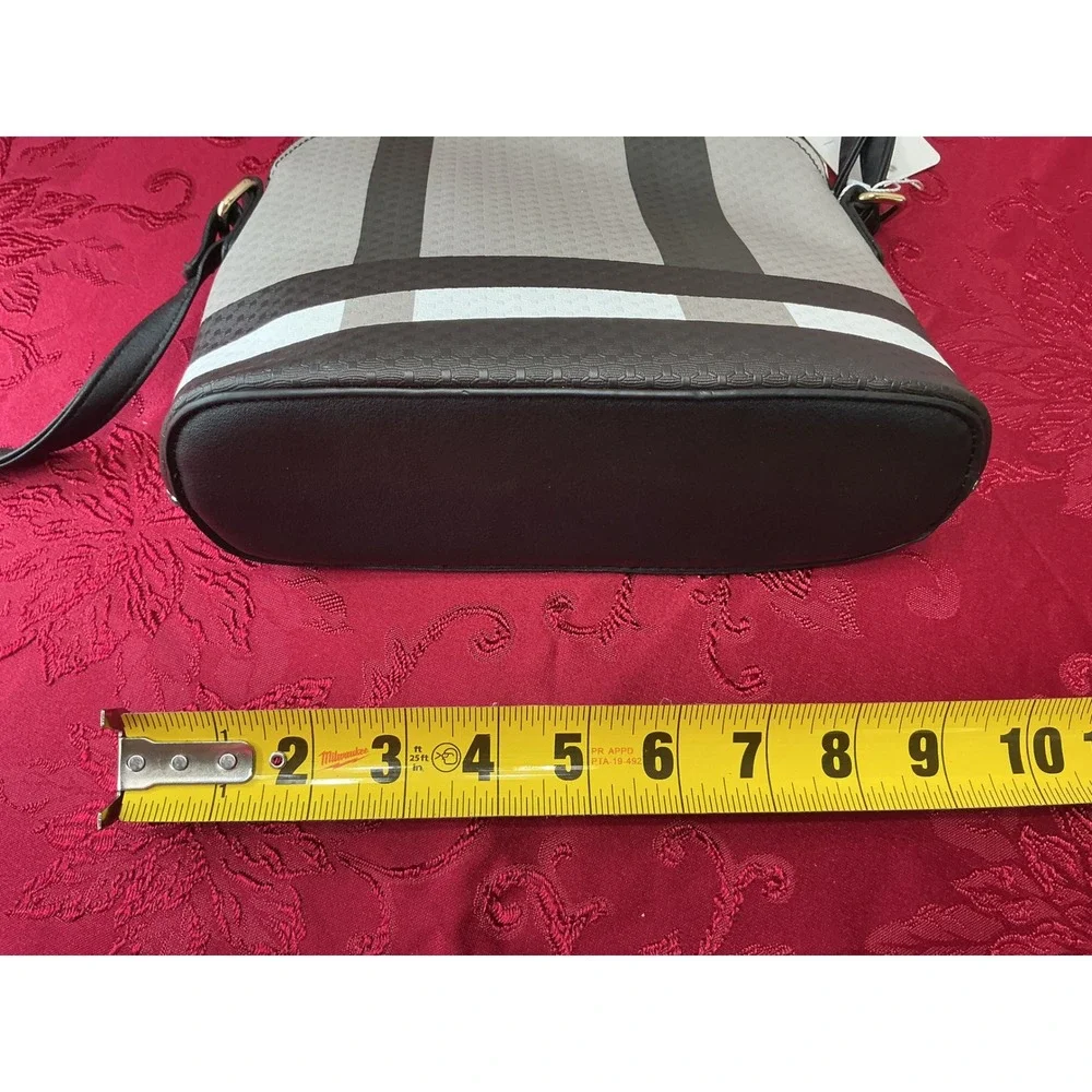 New Vegan Leather Plaid Crossbody Bag Black Grey White Tassel Dome Purse - Picture 6 of 14
